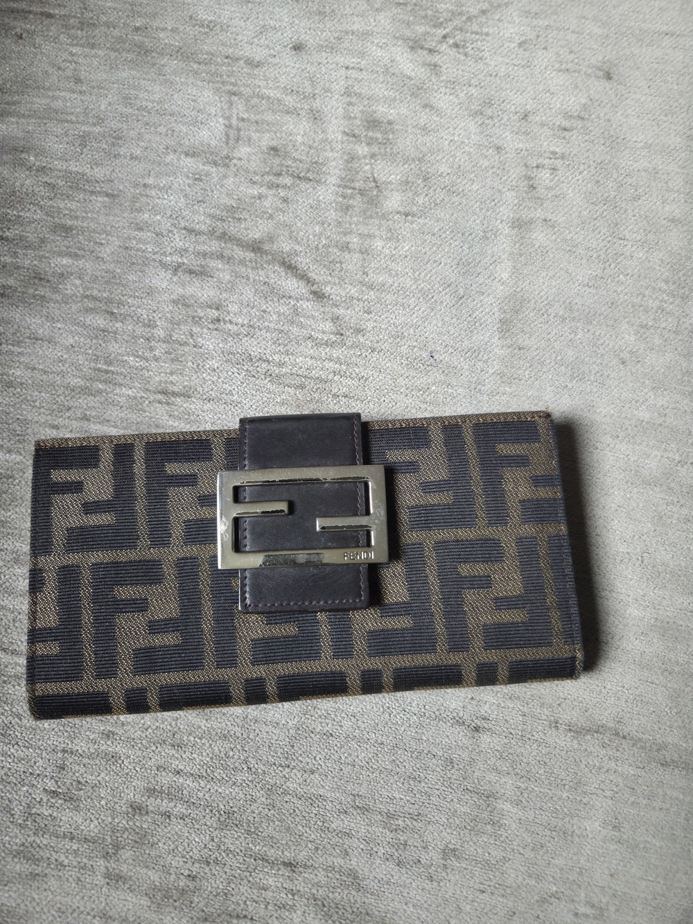 Fendi Zucca Canvas Continental Wallet - Brown/Black